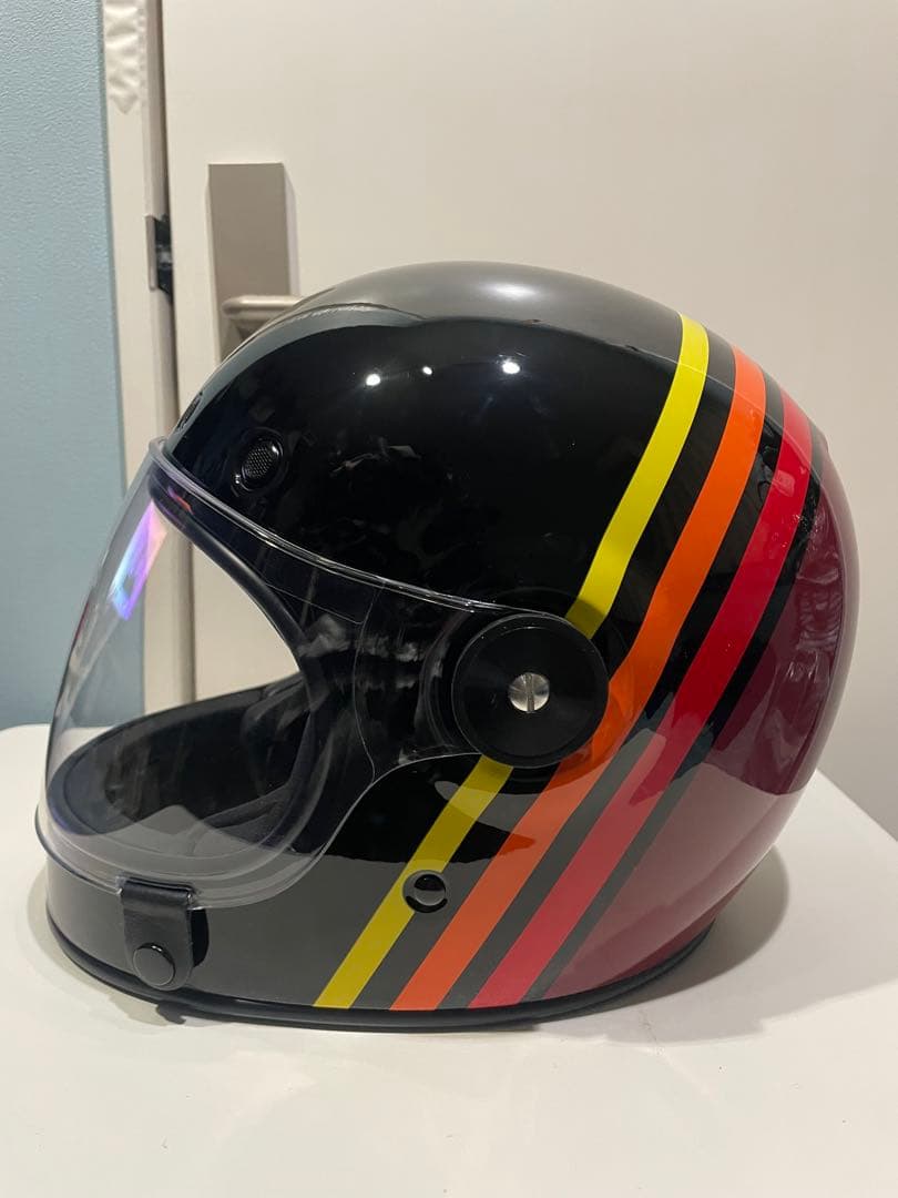 最終年末年始価格　Bell bullitt 美品