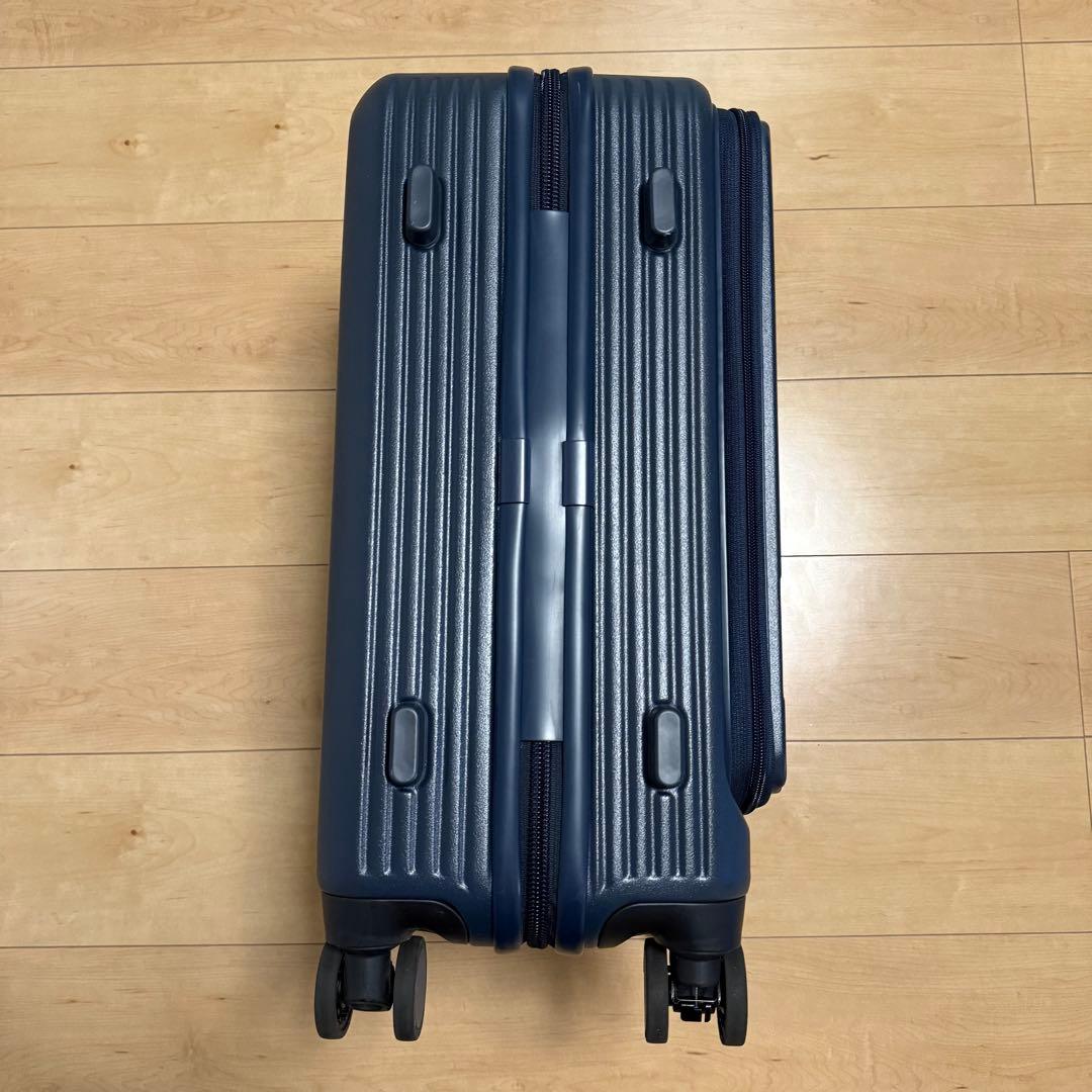 イノベーター innovator スーツケース 38L 濃紺
