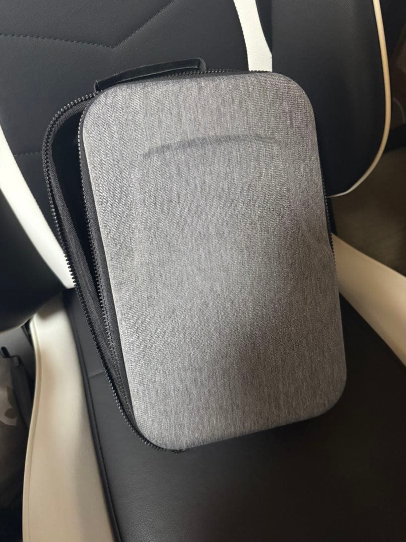  Quest 3 128GB VRヘッドセット & ケースセット