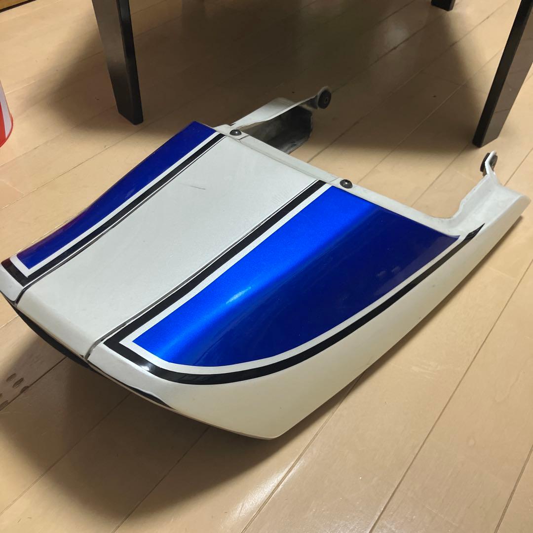 gsx400インパルス 前期テールカウル