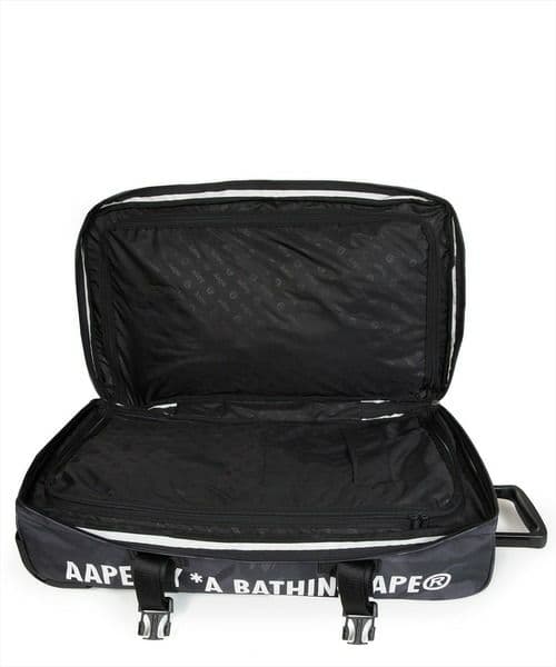 バッグ AAPE x Eastpak TRANVERZ