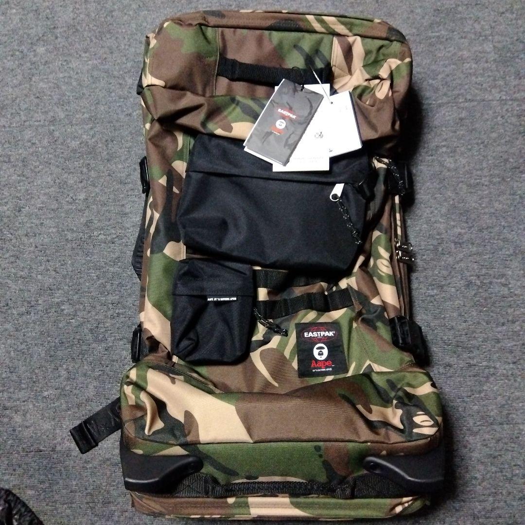 バッグ AAPE x Eastpak TRANVERZ