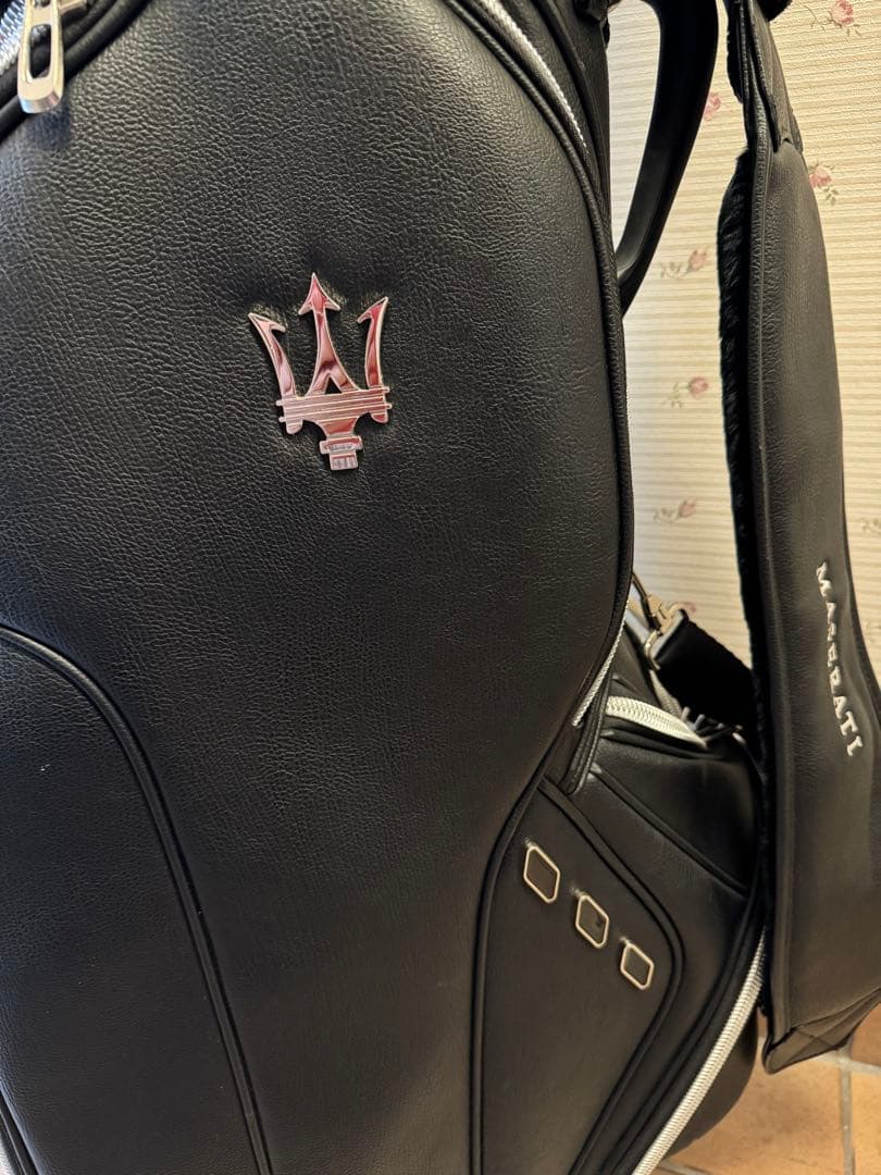 マセラティ　MASERATI ゴルフバッグ キャディバッグ 黒