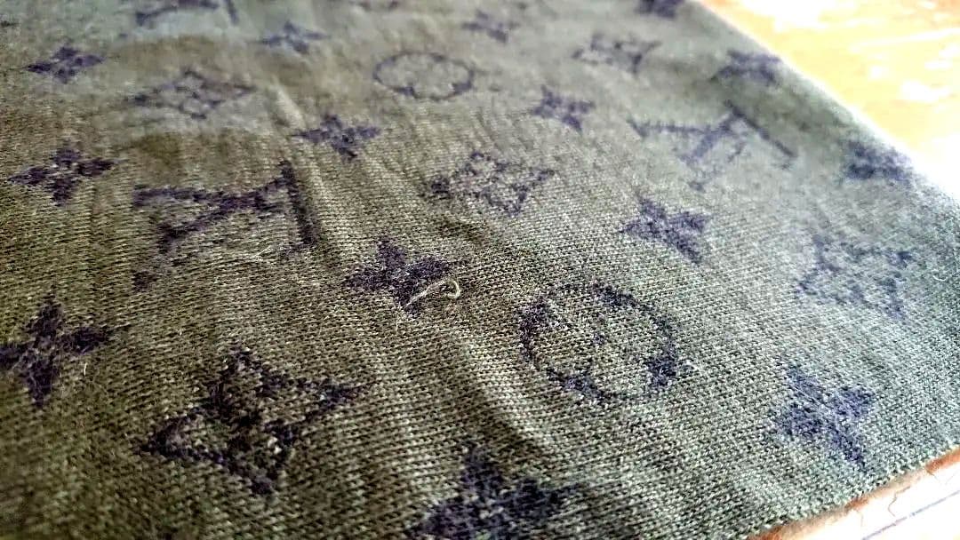 れ*い様 ルイヴィトン　マフラー　最高級素材カシミヤ70% シルク30%　モノグ