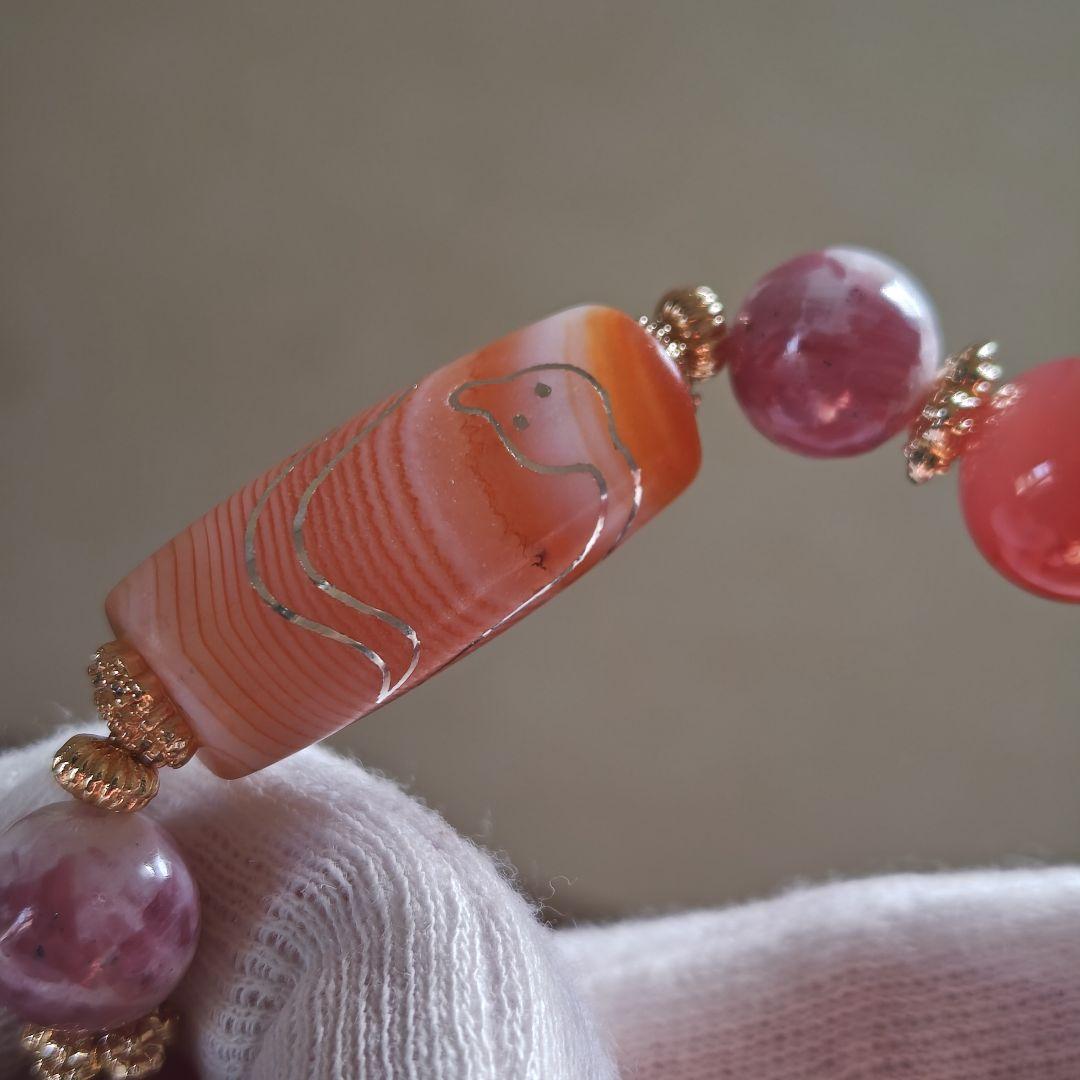 新作♡白蛇天珠、モザンビーク産ローズクォーツ、ピーチ塩源瑪瑙、ピンクレピドシリカ