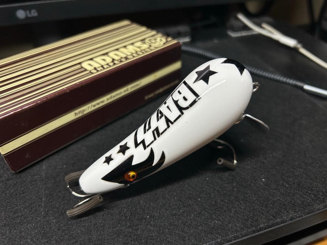 ルアーまとめ売り 未使用 トップウォーター用 木製 アダムス