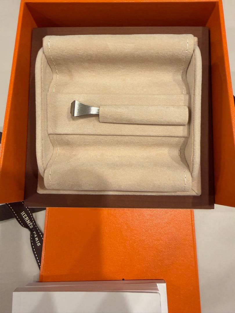 新品未使用　エルメス ケープコッド エトゥープ 腕時計　ストラップ脱着金具付き