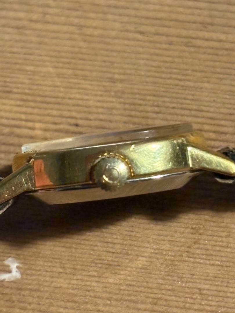 OMEGA DEVILLEラウンド　手巻き　VINTAGEウォッチ