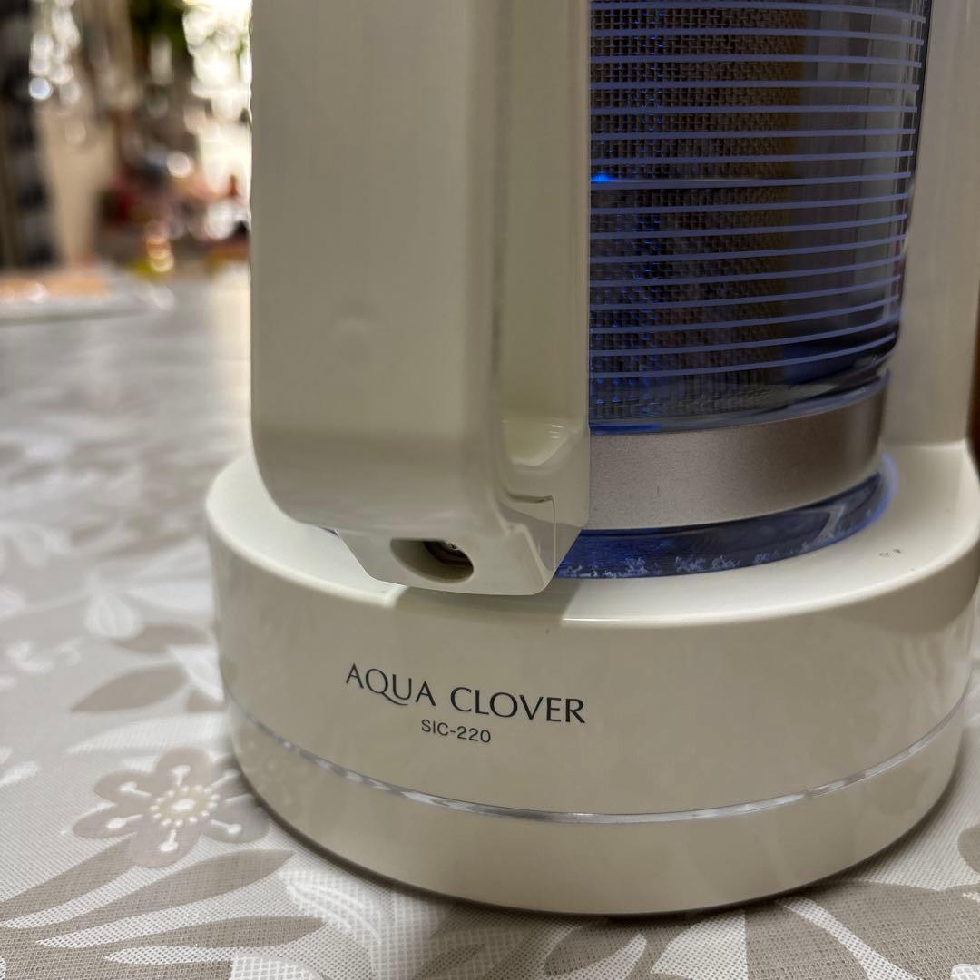 アクアクローバー