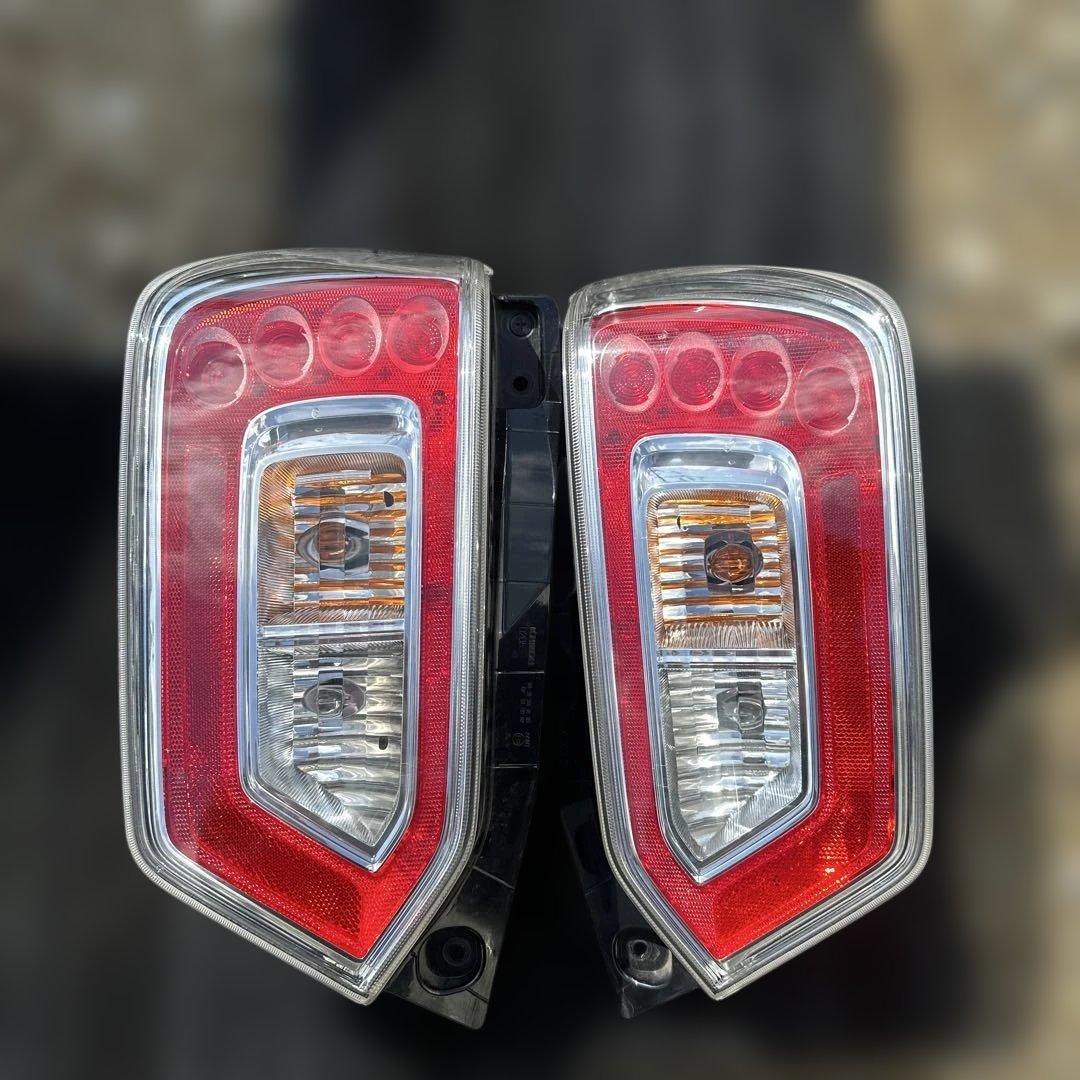 MH35S ワゴンR テールライト LED 右左セットレッド/クリア