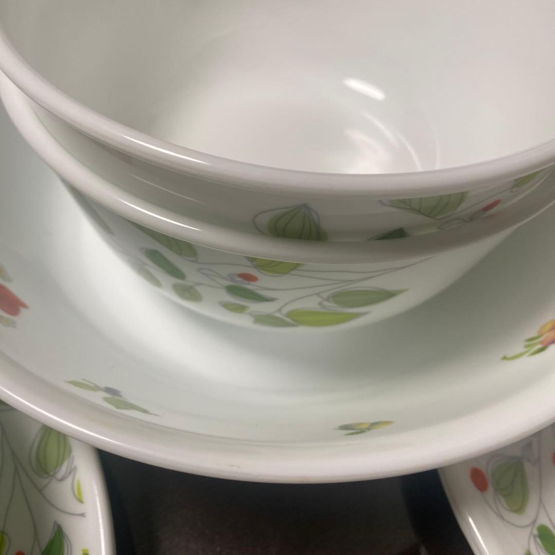 コレール食器大小深浅あり30個セット超お得！