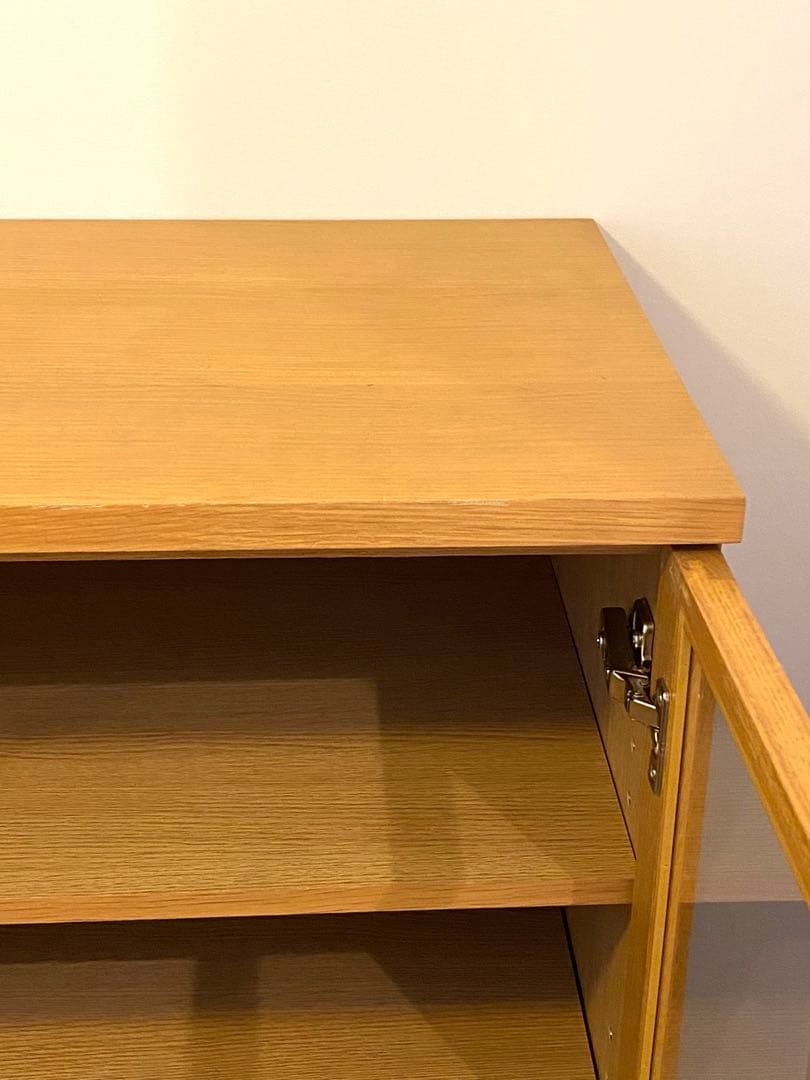 ✴︎都内引き取りのみ✴︎MUJI✴︎木製食器棚 ✴︎ガラス扉 ✴︎廃盤✴︎希少品✴︎オーク突板