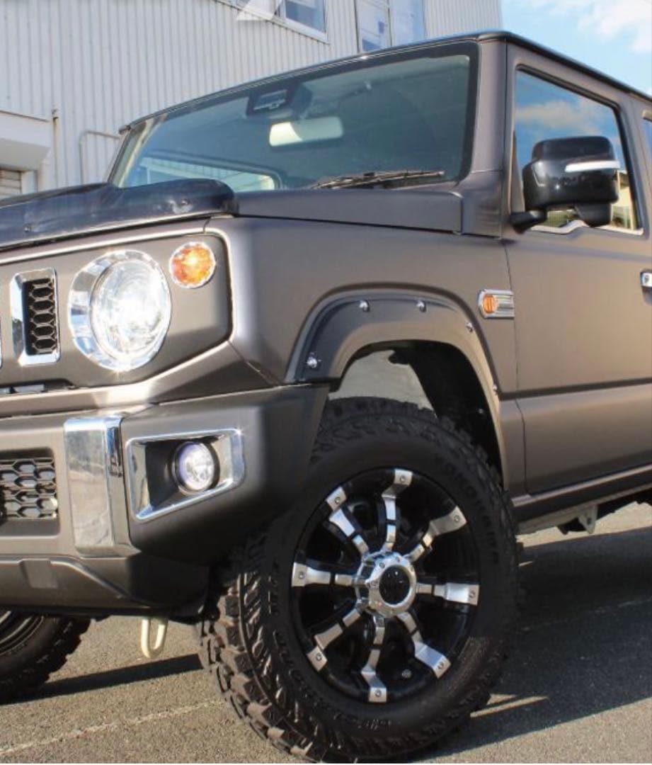 ジムニーJB64Wオーバーフェンダー　ダミーボルト付き 1台分セット