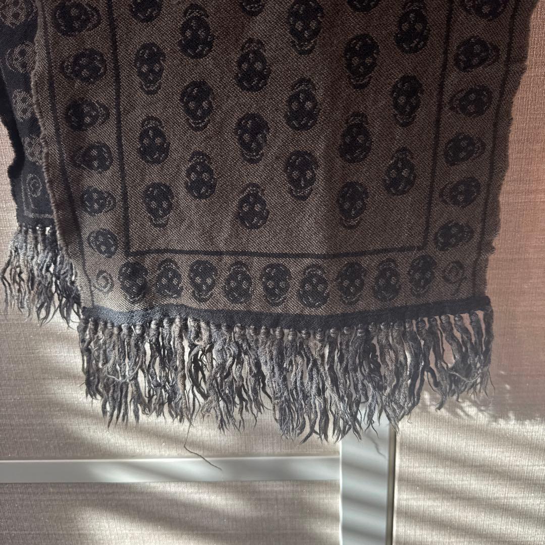 ALEXANDER McQUEEN スカル柄マフラー
