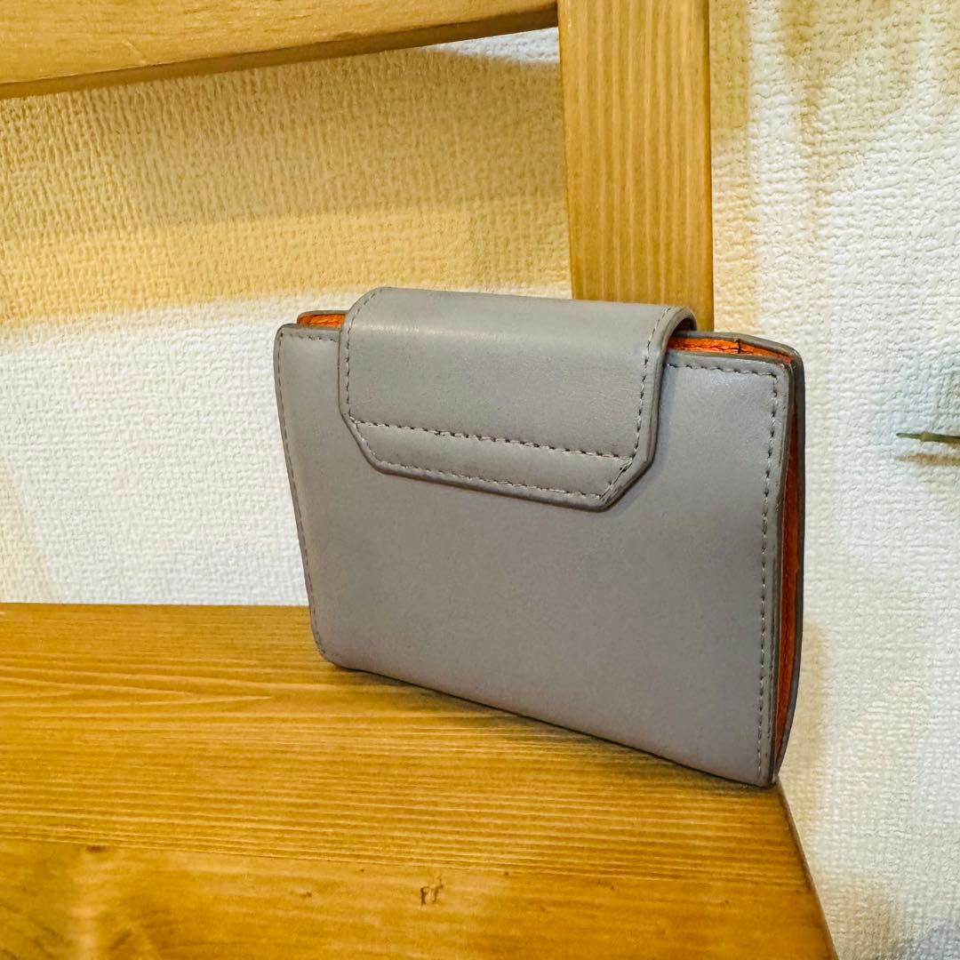 DIESEL ディーゼル 二つ折り財布 グレー バックル