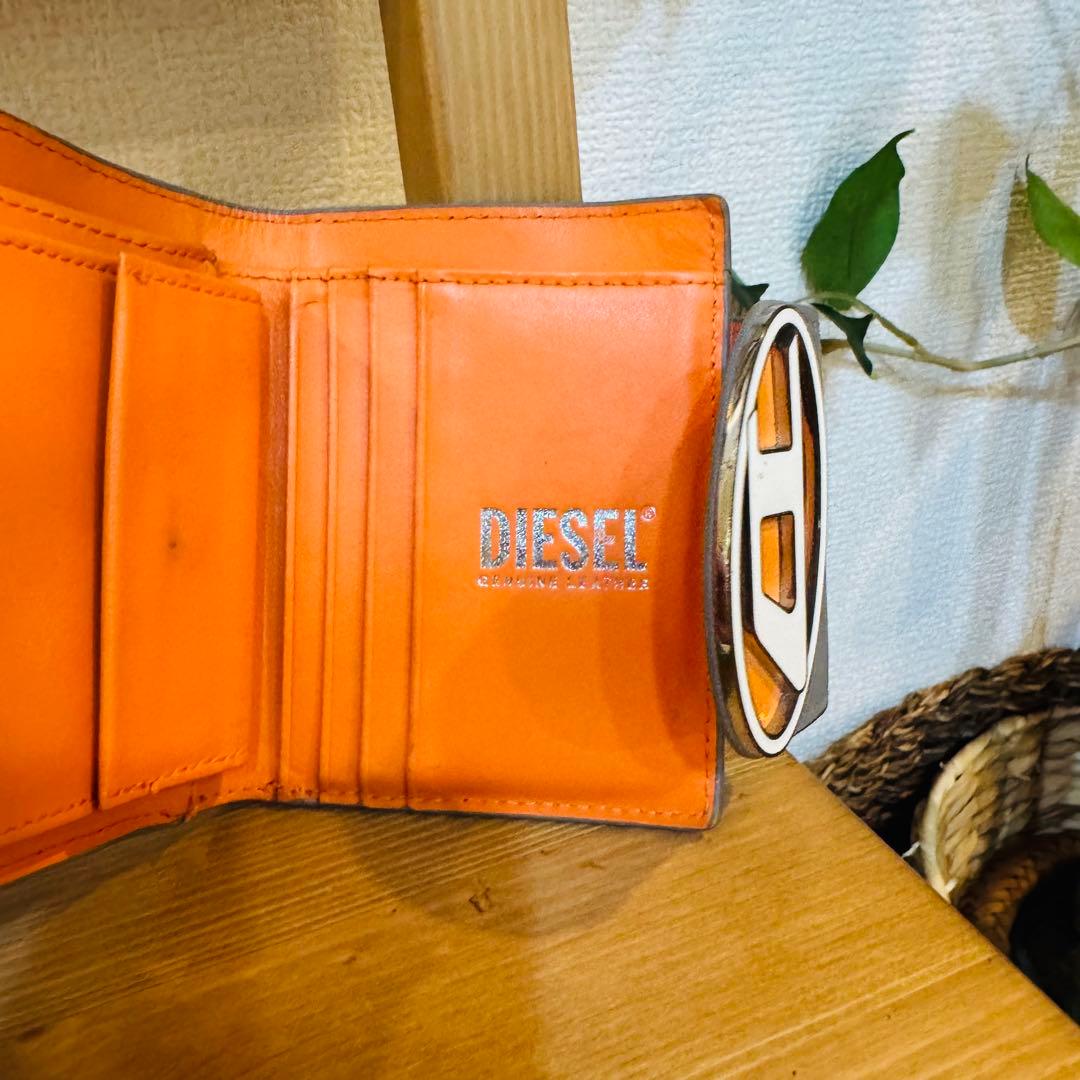 DIESEL ディーゼル 二つ折り財布 グレー バックル