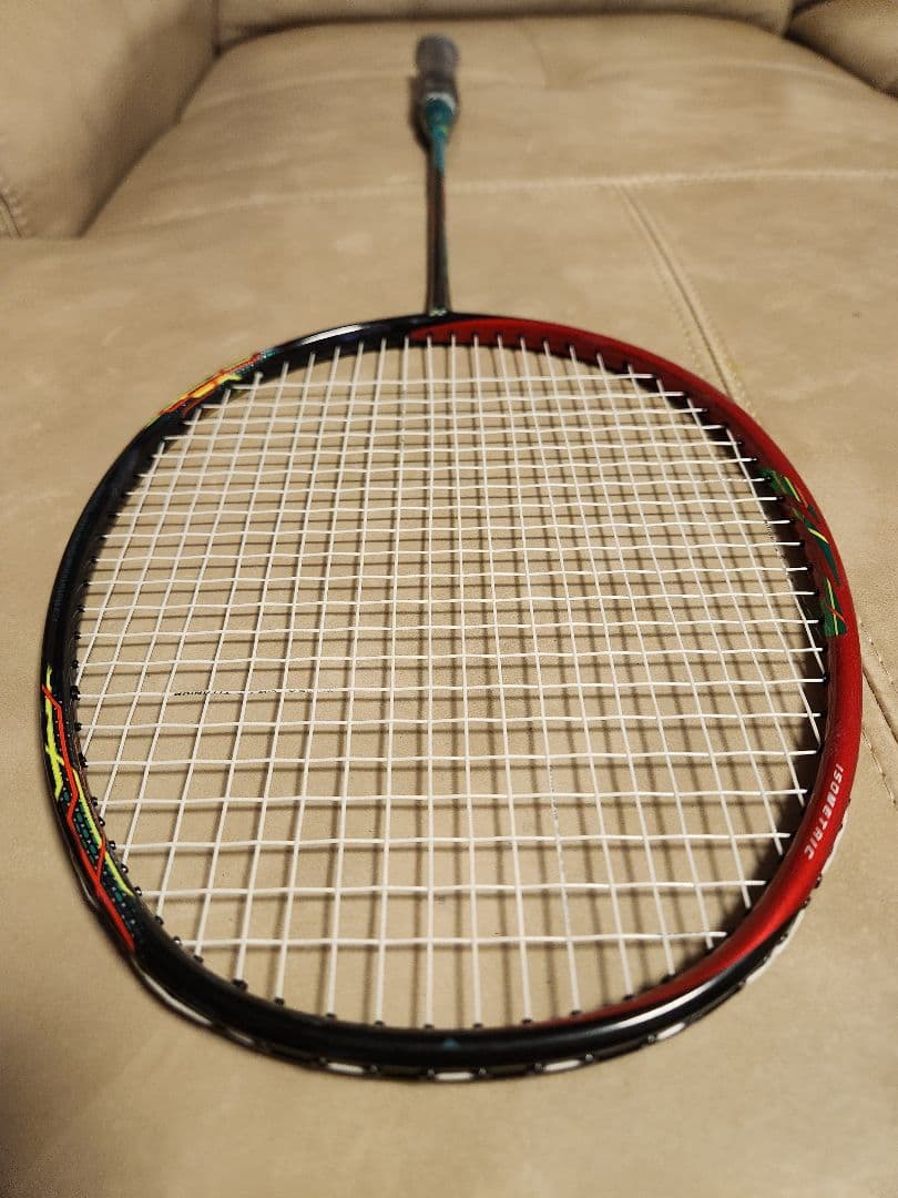 【値引】アストロクス88D 4uG5 初代　YONEXバドミントンラケット