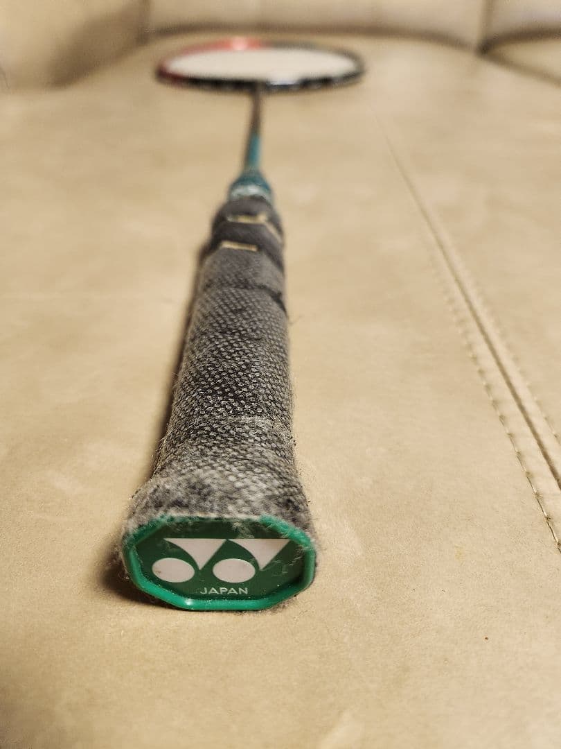【値引】アストロクス88D 4uG5 初代　YONEXバドミントンラケット