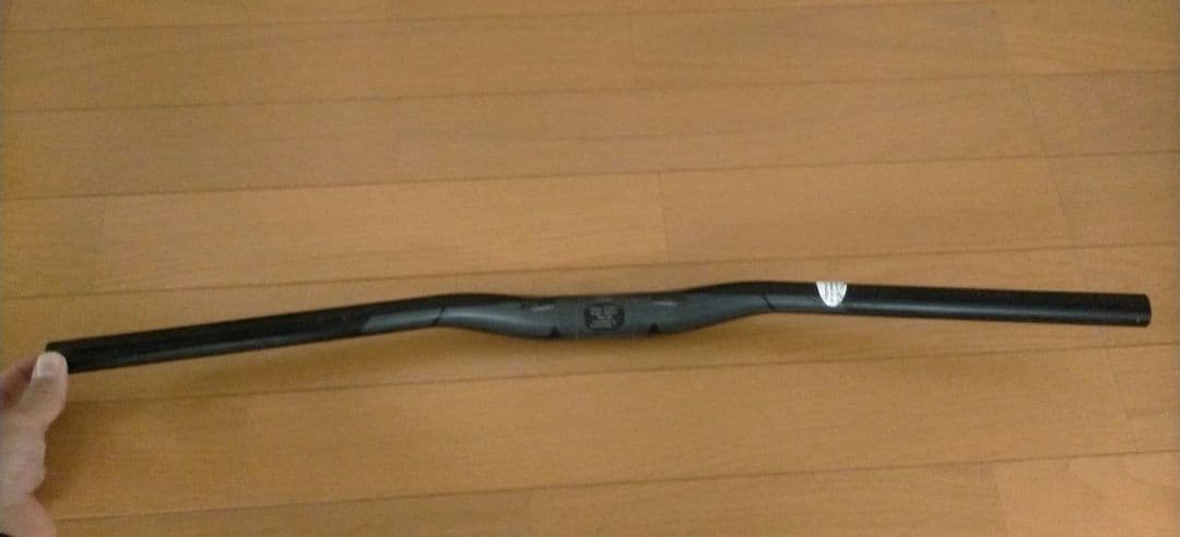 GIANT CONNECT SLR Carbonライザーバー