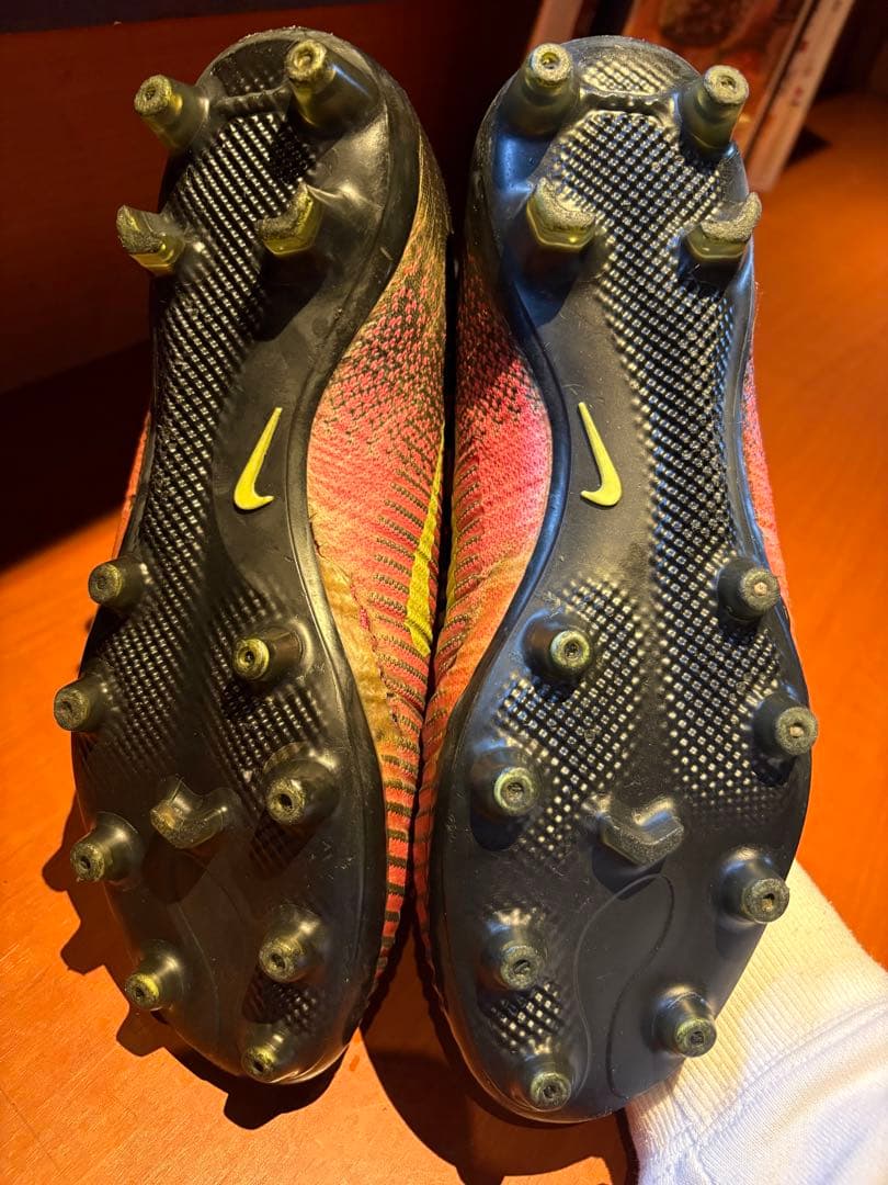 Nike マーキュリアル　スーパーフライ　ハイカット