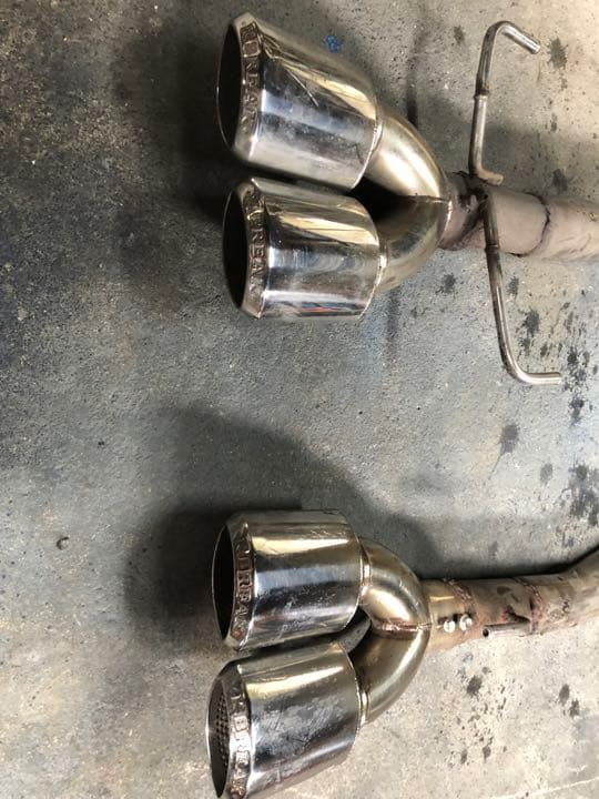 ニ*ル。k-break y32シーマ用　マフラー