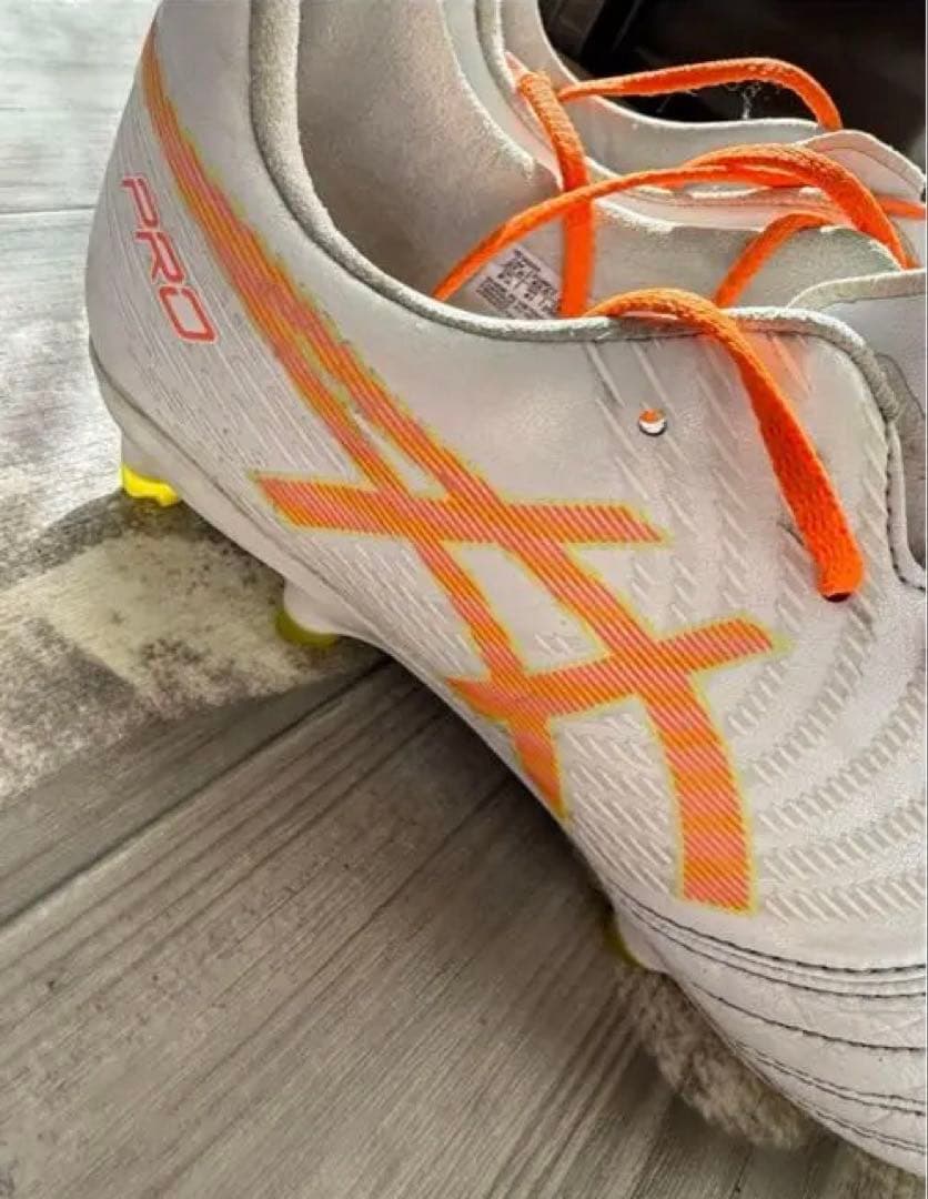 asicsサッカースパイクDS LIGHT X-FLY PRO 2