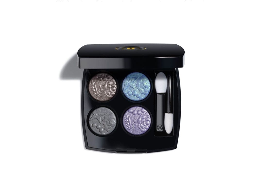 CHANEL レ キャトル オンブル ニュイ アストラル 397 限定品