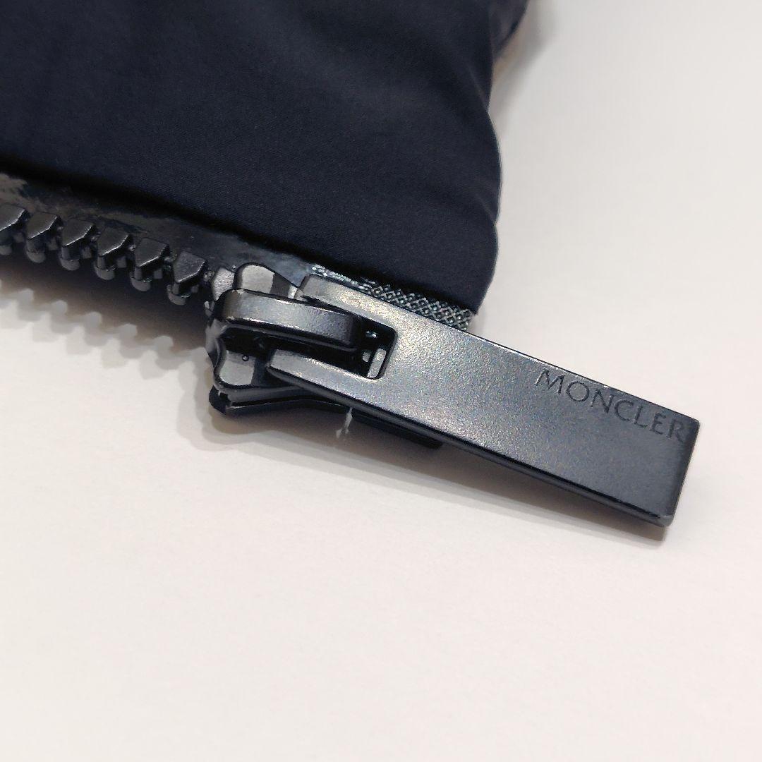 モンクレール Koror ダウンベスト メンズ マットブラック サイズ1