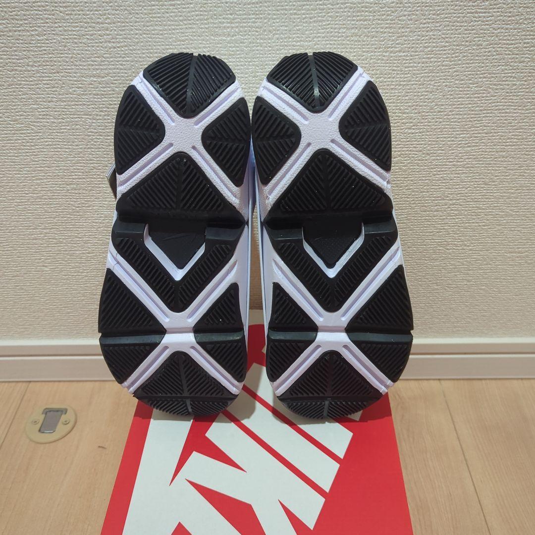 【新品未使用タグ付】NIKE ウィメンズ ゴー フライイーズ 23.5cm