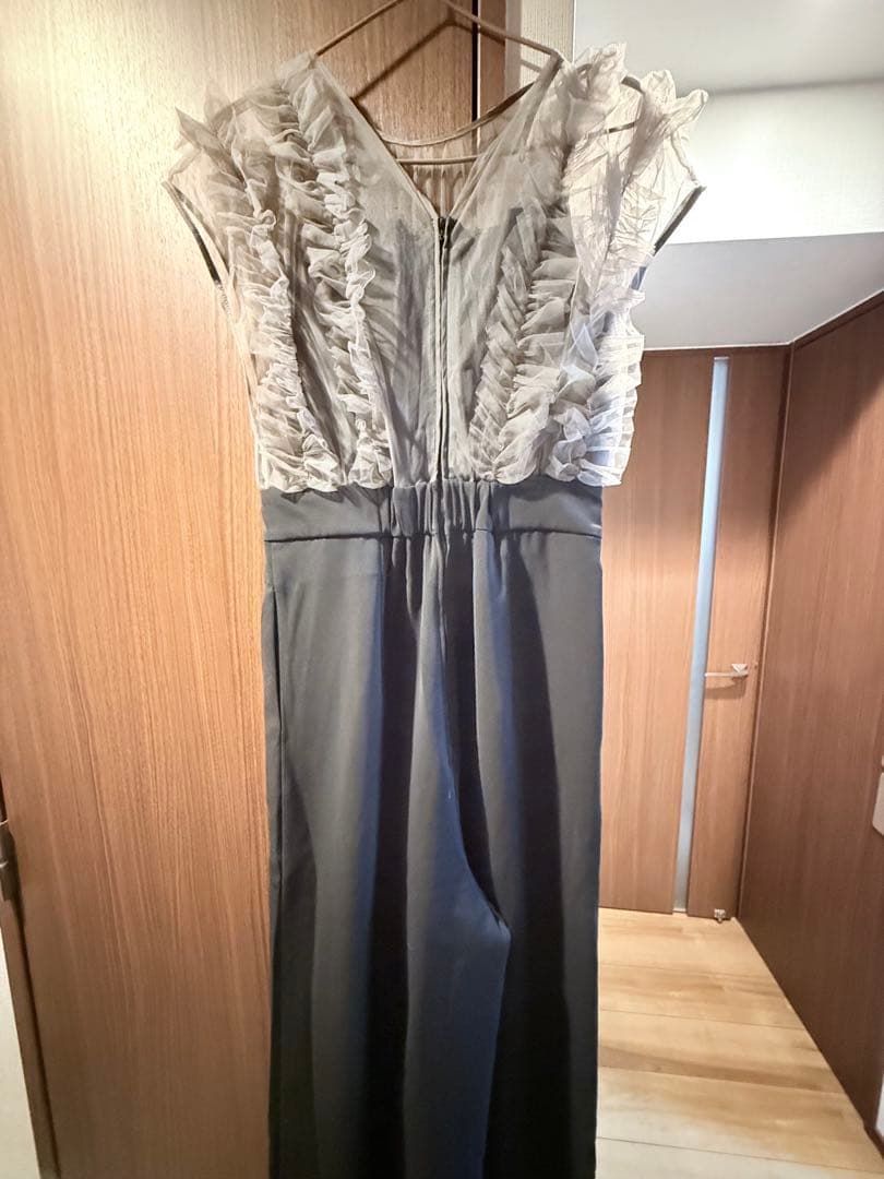 【美品】Callarus チュールフリル使いデザインオールインワンパンツドレスM