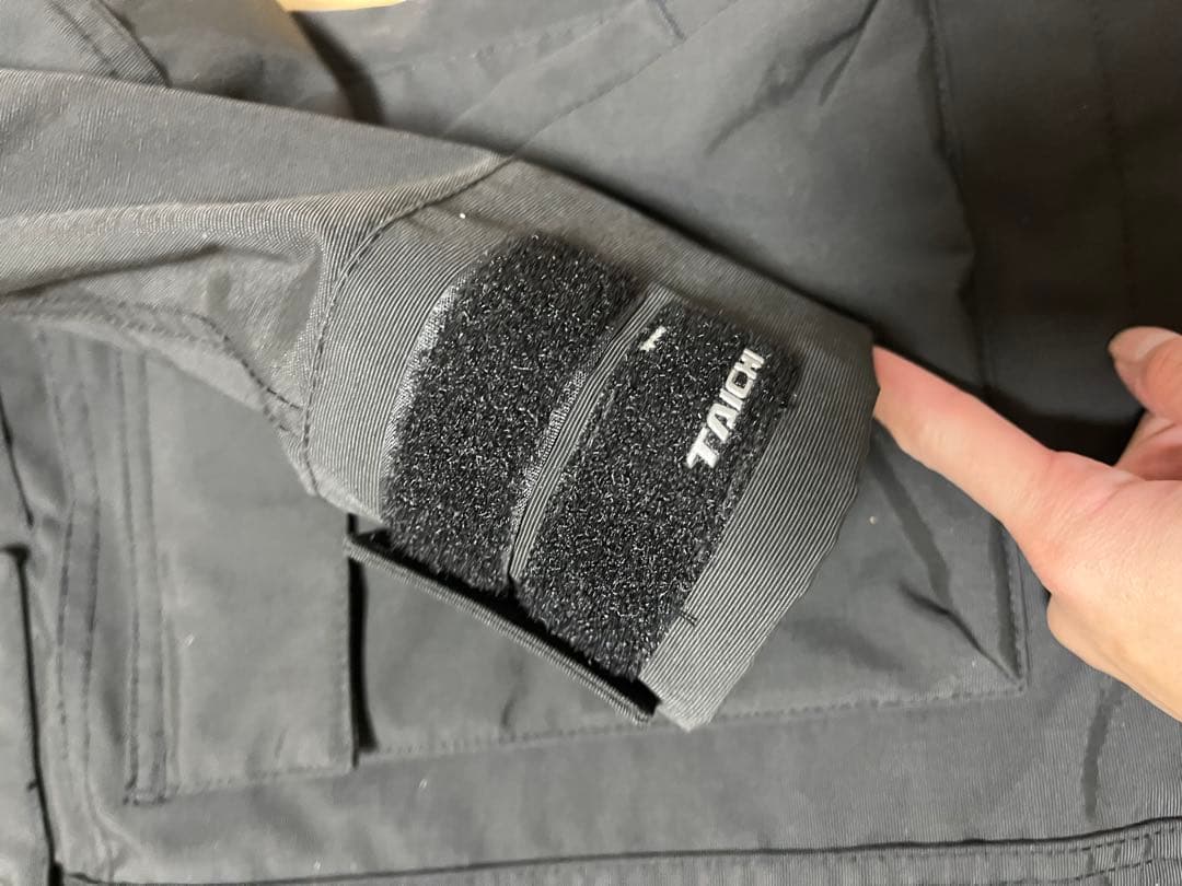 TAICHI 防水ジャケット 秋冬 ブラック JP WL