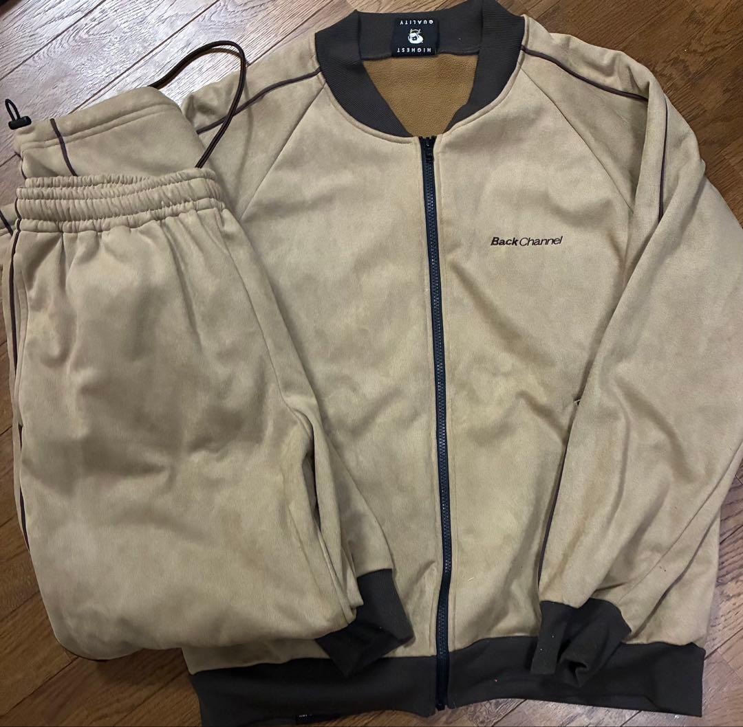 てづか　BackChannel ベージュジャージ セットアップ