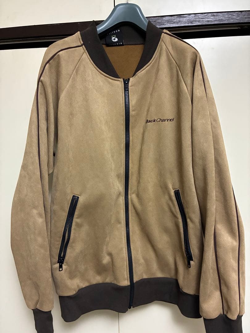 てづか　BackChannel ベージュジャージ セットアップ