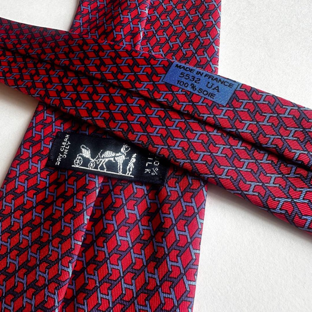 美品　HERMES エルメス　赤ピンク　ネイビーブランドロゴ　Hロゴ　ネクタイ