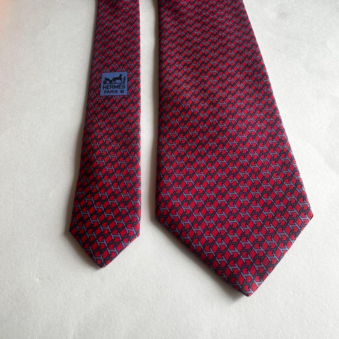 美品　HERMES エルメス　赤ピンク　ネイビーブランドロゴ　Hロゴ　ネクタイ
