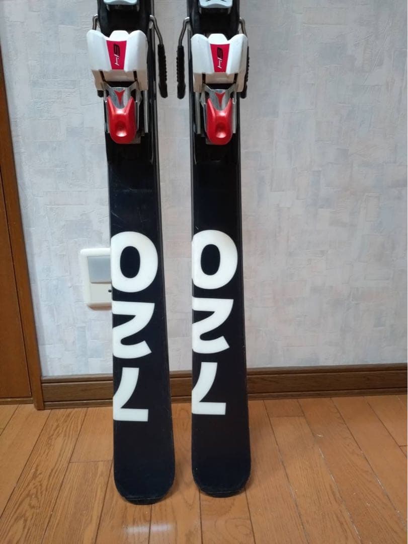 サロモン720 ATOMICビンディング付　スキー板