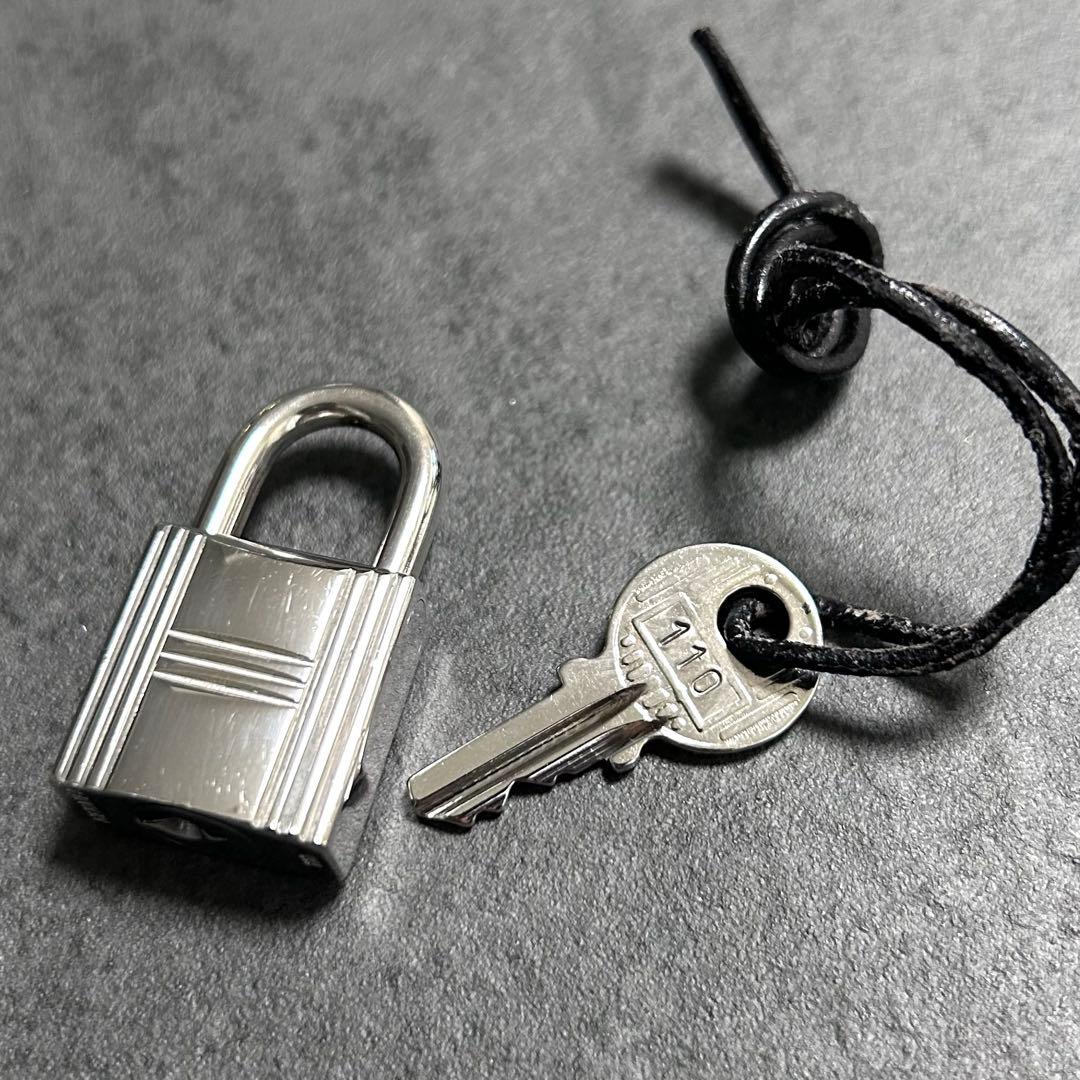 エルメス　HERMES カデナ　南京錠　鍵　110