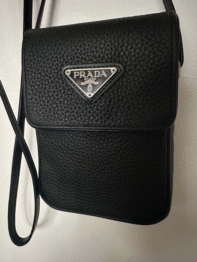 プラダ　ショルダーバッグ　ノベルティ