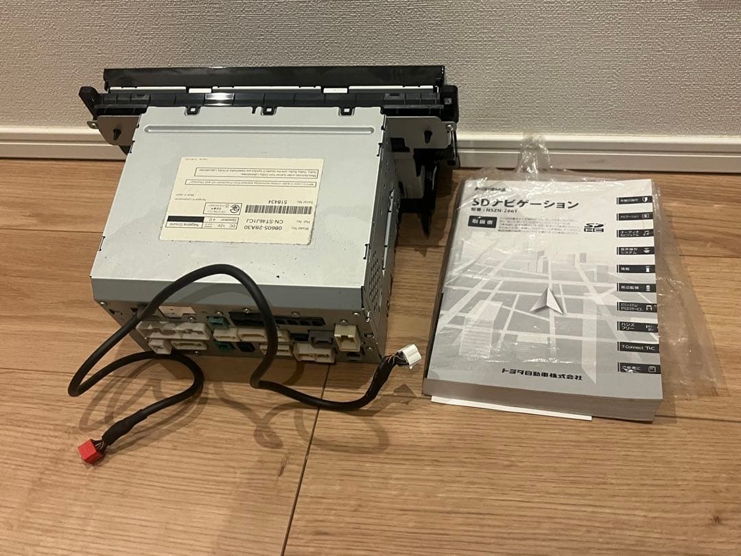 トヨタ純正10インチナビ　NSZN-Z66T