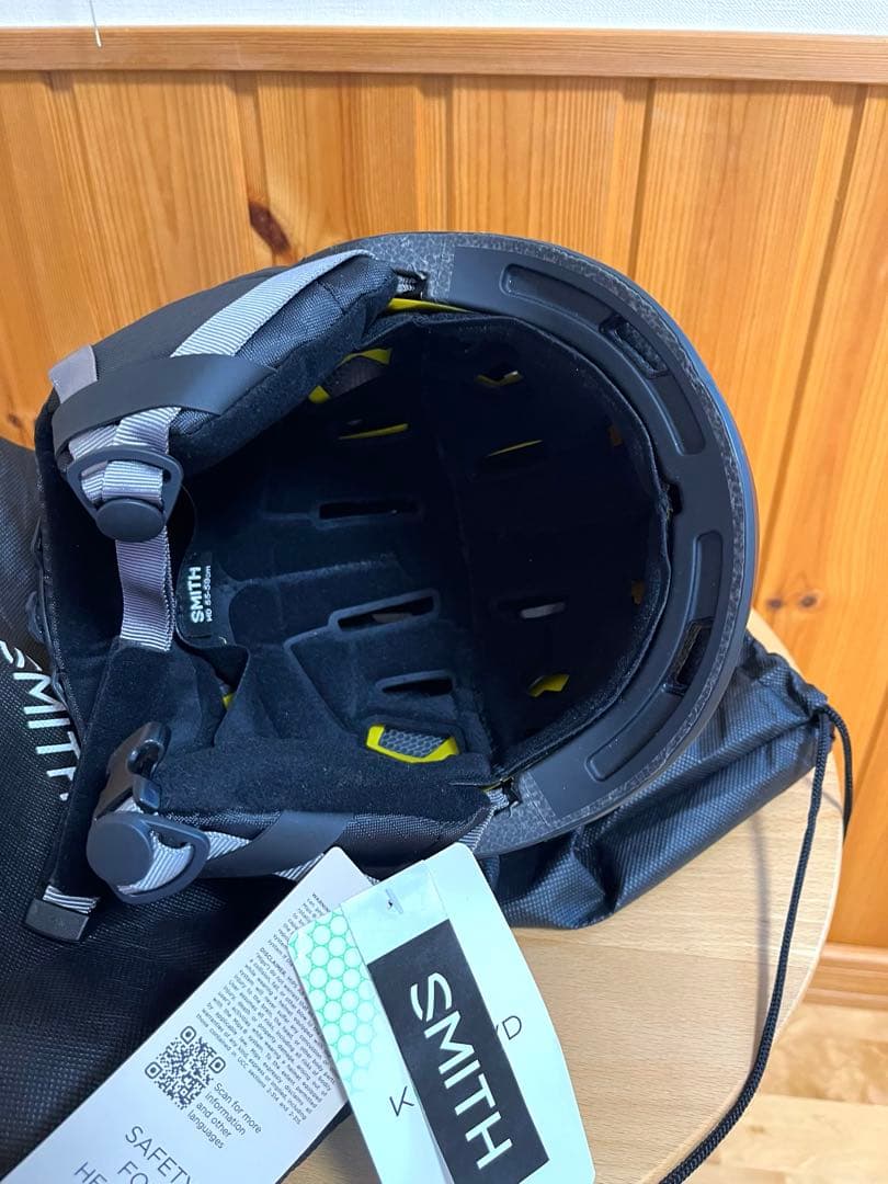 未使用　スミスSMITH ヘルメット S MIPS スノーボード　スキー