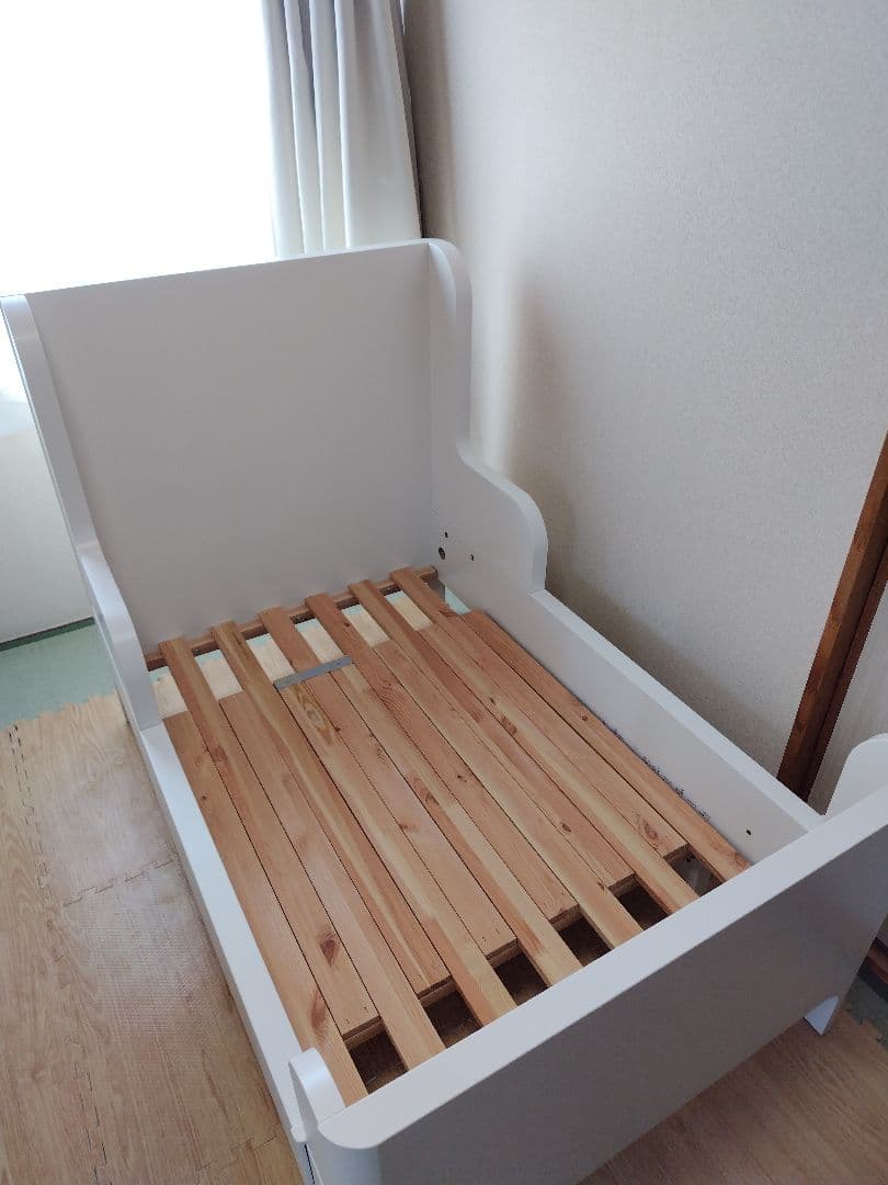 BUSUNGE　ブースンゲ　伸縮式ベッド