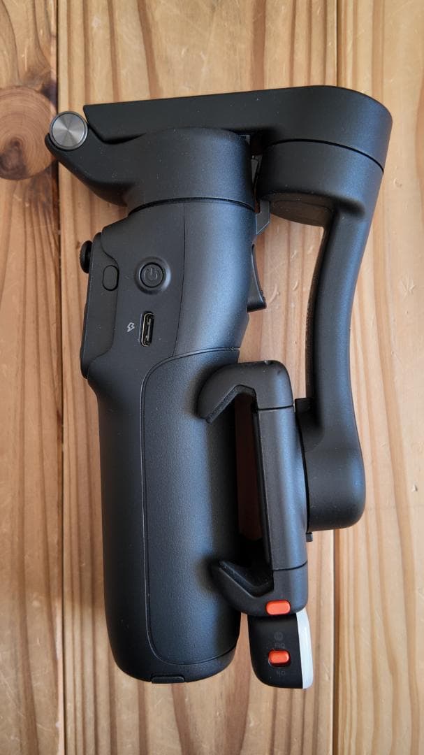 C*a様 Hohem iSteady V3 AI自動追跡3軸スマホジンバル