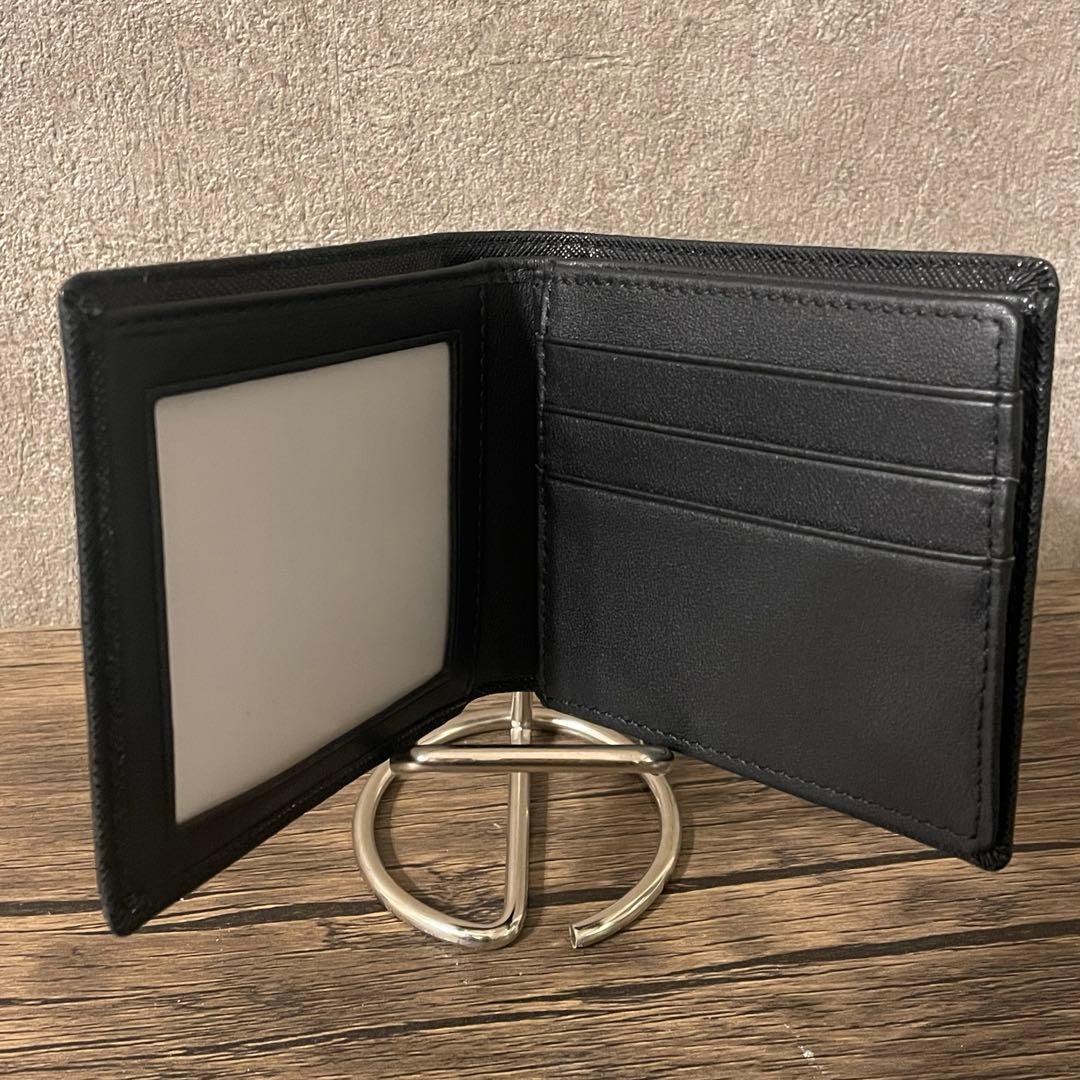 【最終値下げ】Vivienne Westwood ブラック 二つ折り財布