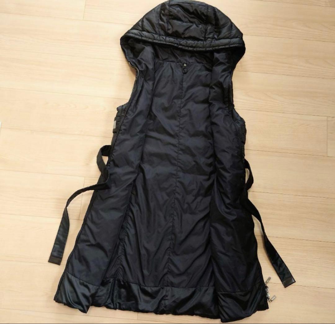 冬物断捨離　エスマックスマーラ　フード付きダウンジレ