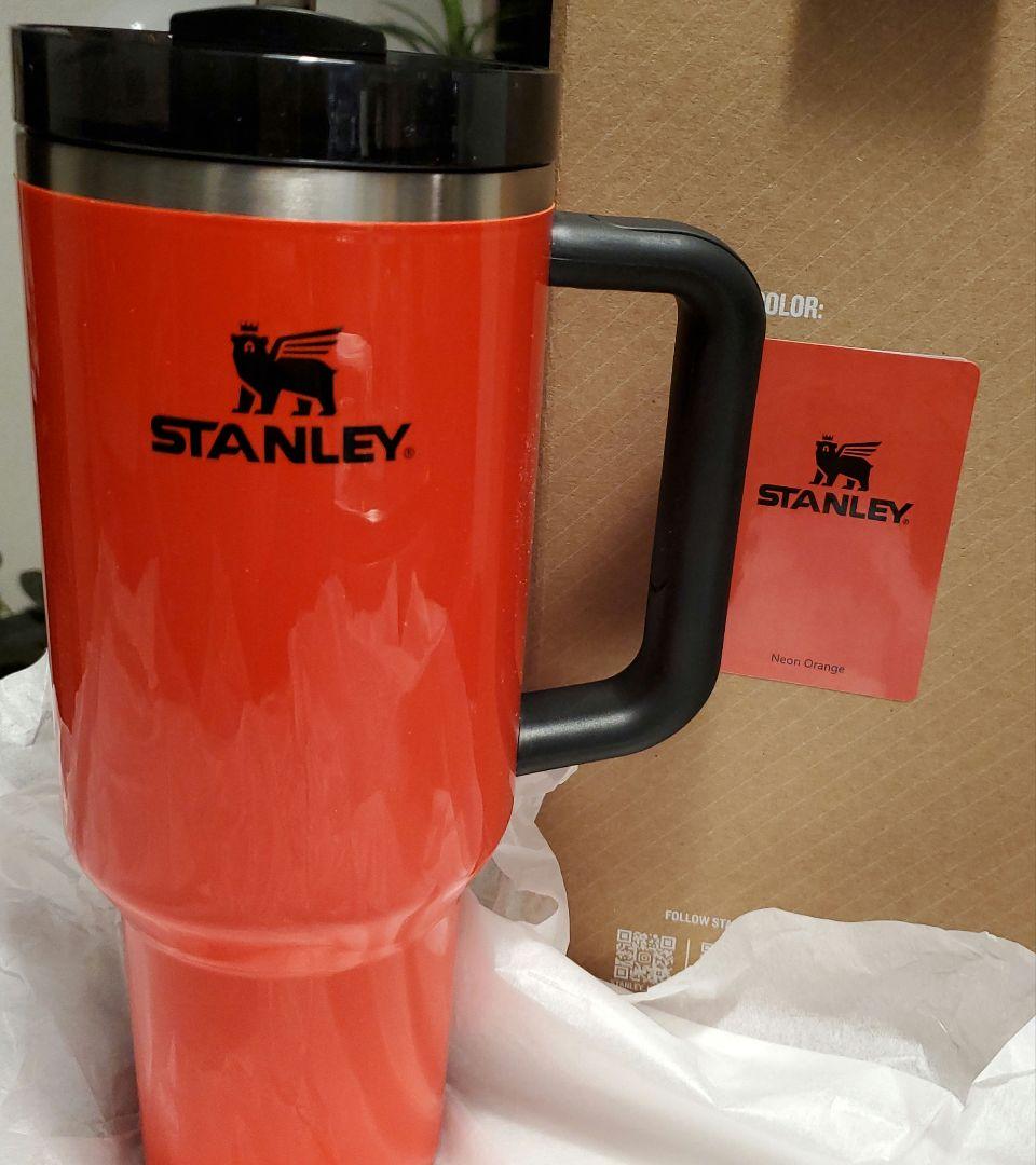 スタンレー Stanley 1.18 L neon 最終値下げ！