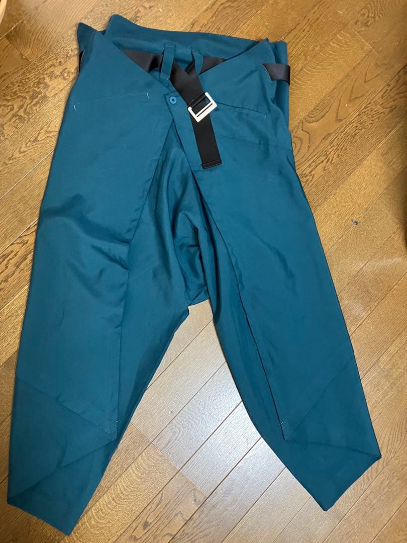 値下げ　issey miyake1325.ひらひらサニエルパンツ