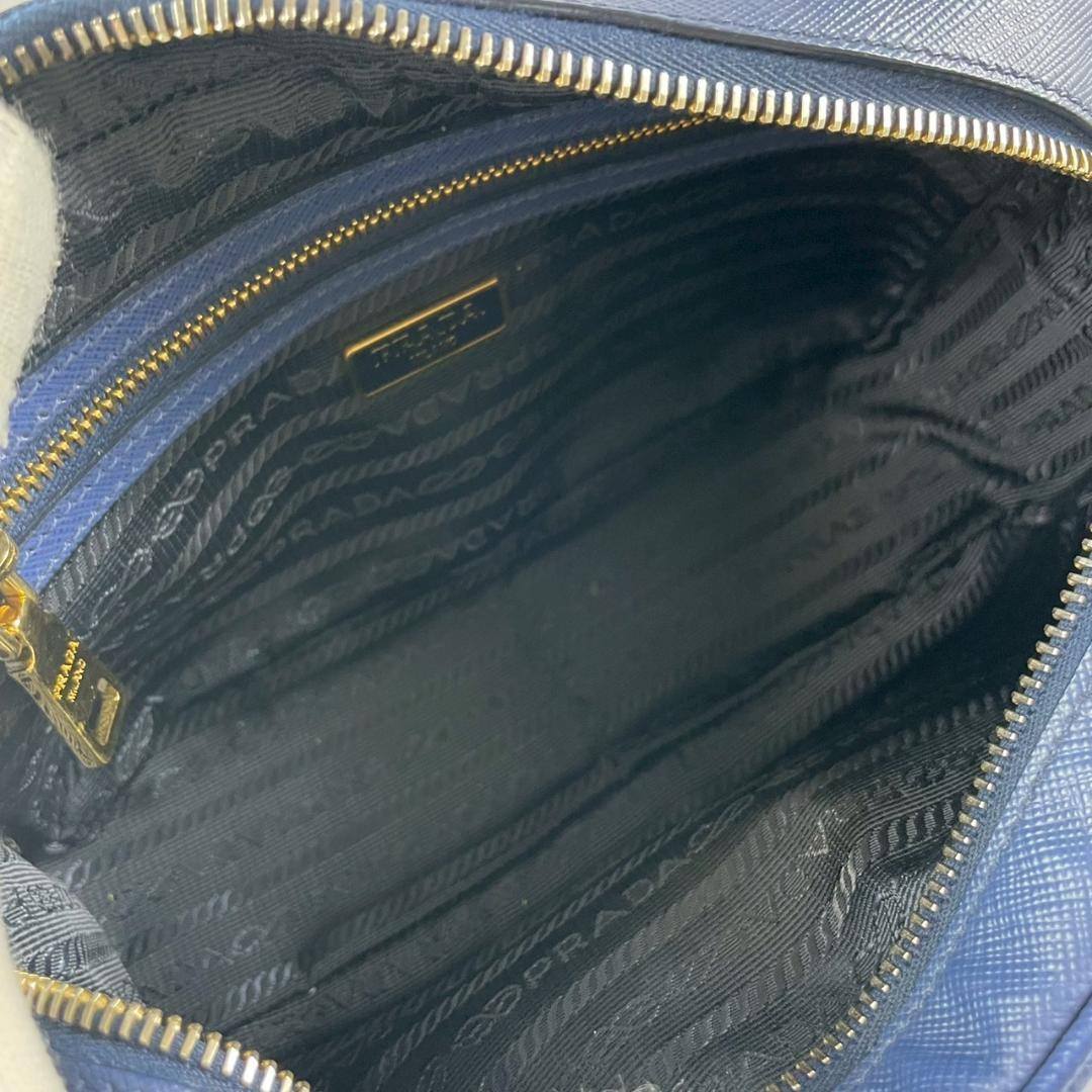 極美品✨ PRADA プラダ サフィアーノレザー ショルダーバッグ ネイビー系