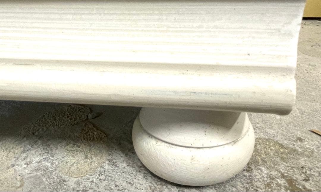 s*e様 期間限定 アンティーク調 3段チェスト ホワイト系 ナイトテーブル