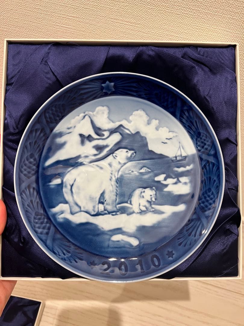  皿 ホッキョクグマ、ニューハウンのクリスマス