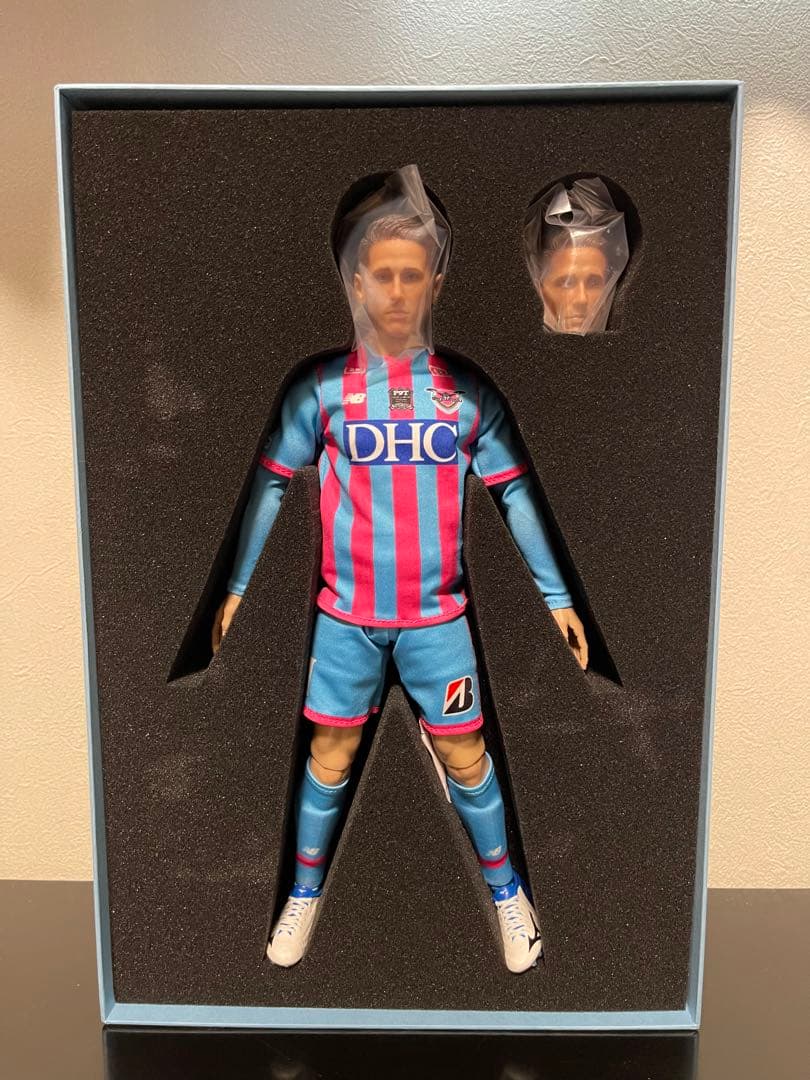 2019 サガン鳥栖 フェルナンドトーレス 引退記念ユニフォーム&フィギュア